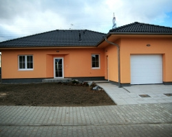 RD - bungalov Hájek u Uhříněvsi