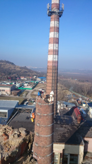 Demolice továrních komínů,Bratislava