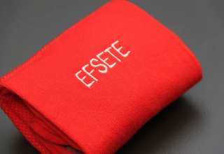 Ponožky s názvem firmy - EFSETE.