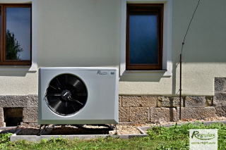 Tepelné čerpadlo vzduch/voda a solární systém pro 