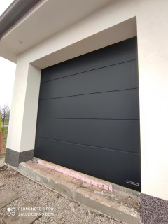 Automatická garážová vrata