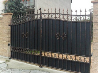 Vjezdová brána
