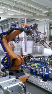 Průmyslová automatizace a robotizace