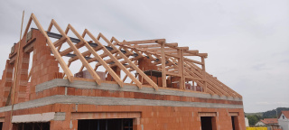 Stavba střechy Točník - krov