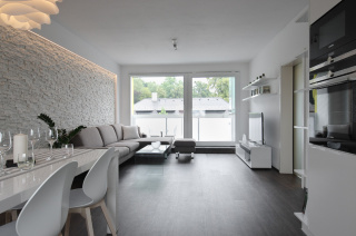 Panelákový byt - obývací pokoj