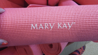 Podložka na jogu - firma Mary Kay