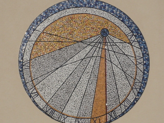 Sluneční hodiny z mozaiky