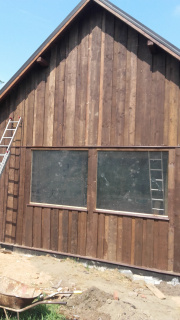 dřevěná stodola